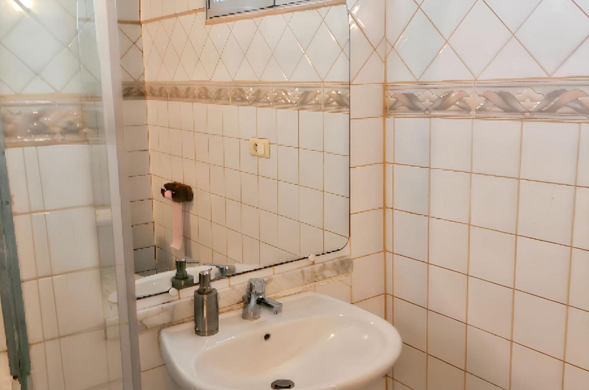 Appartement Charmant A Avignon 50 M² Terrasse Privee ภายนอก รูปภาพ
