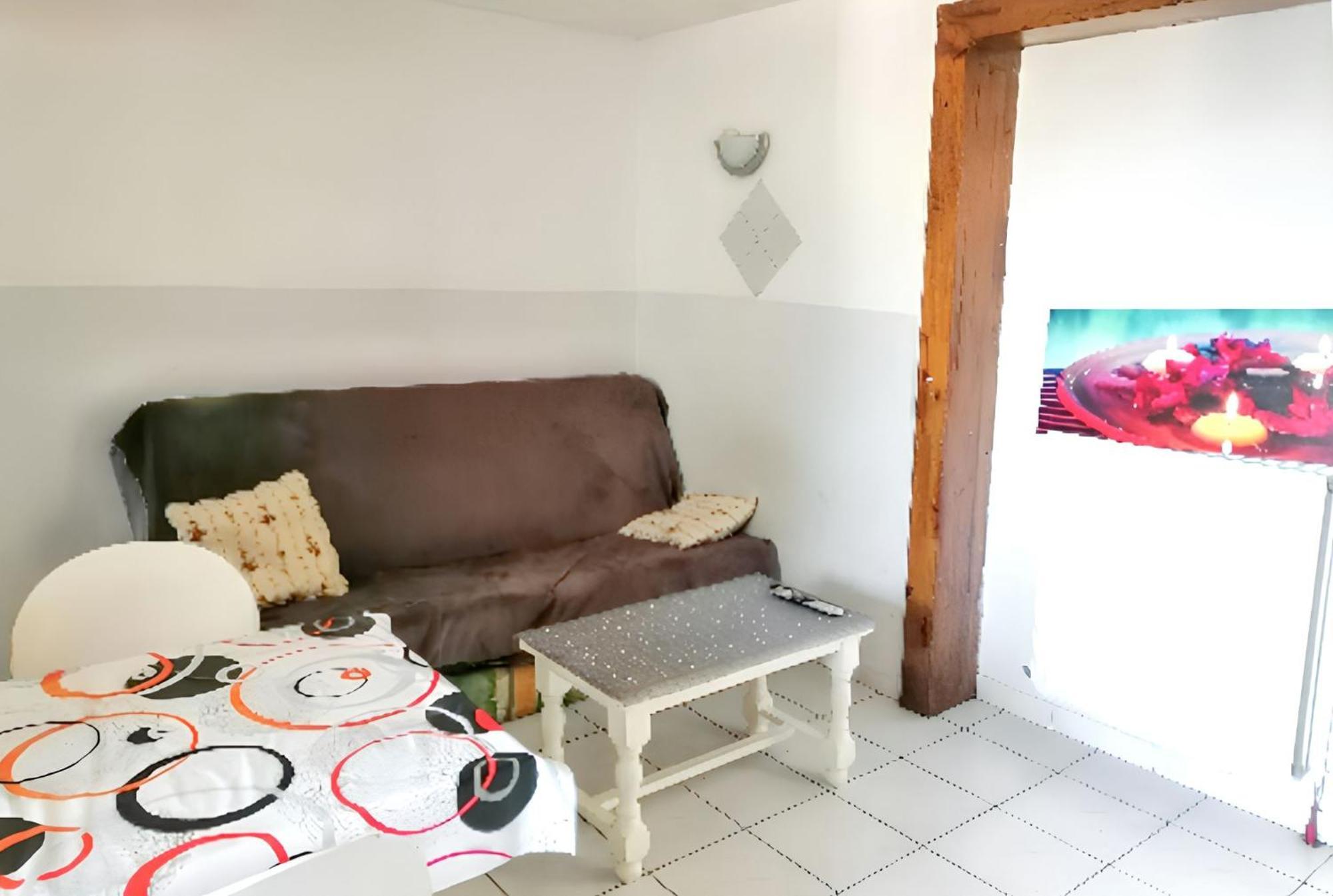 Appartement Charmant A Avignon 50 M² Terrasse Privee ภายนอก รูปภาพ